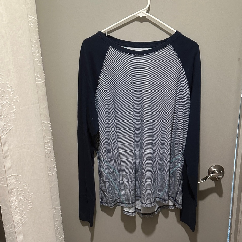 Tek Gear Navy and Gray Long Sleeve Tee